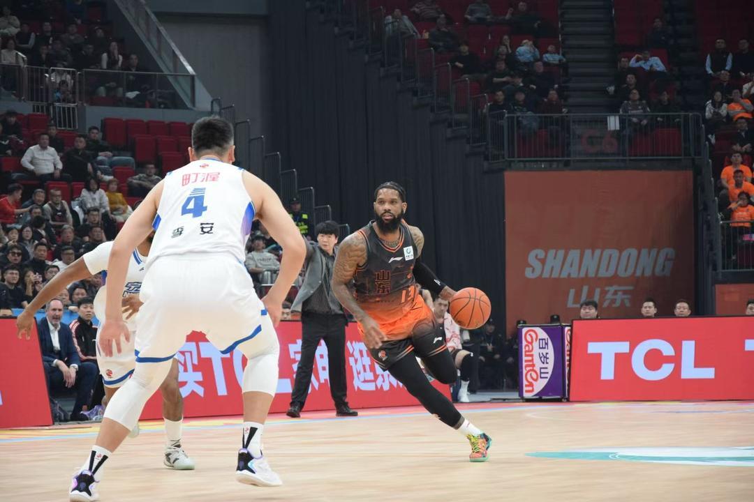 高速男篮109:82大胜宁波,以八连胜收官临沂赛区赛事