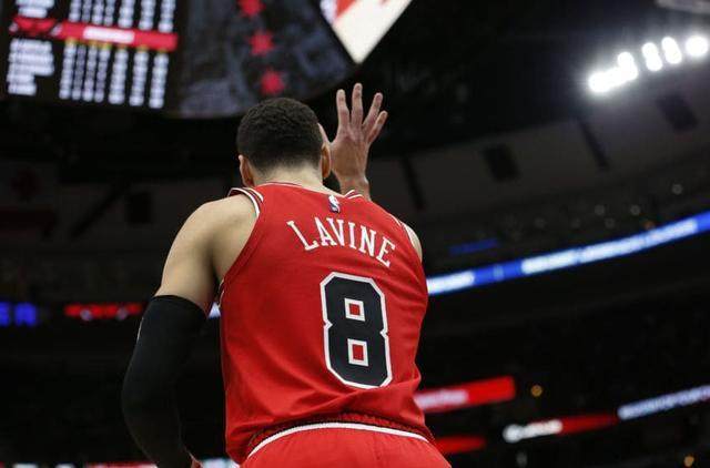 开云官网入口-休赛期没能续约 公牛也在考核拉文的带队能力？